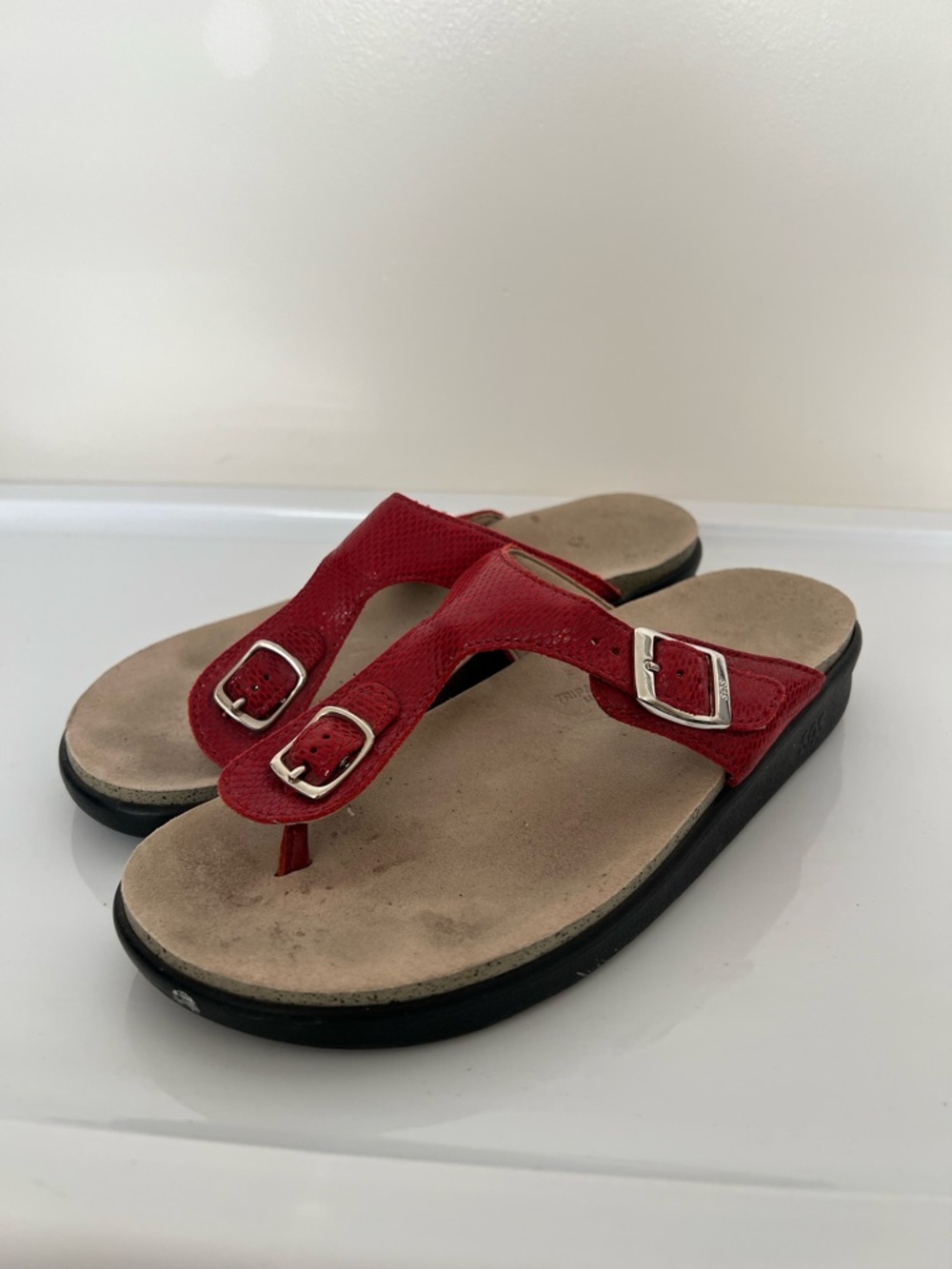 SAS Sanibel - Thong Sandal Red